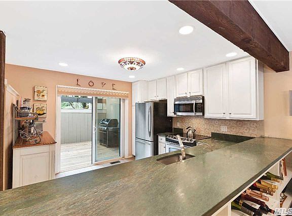 2nd image of 202 Treescape Dr Unit 13C