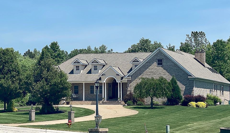 1st image of 10613 Blueberry Hill Dr