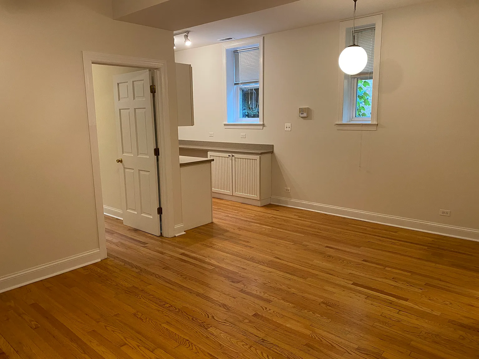 1 bed, 650 sqft, $1,795 — Photo 4