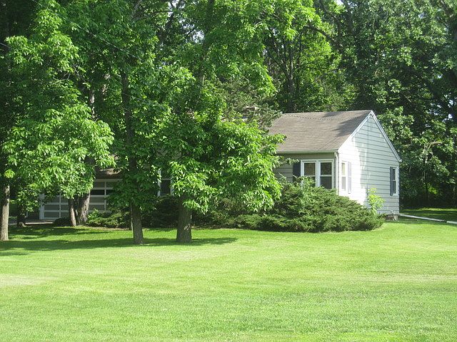 1st image of 11569 W Oak Dr