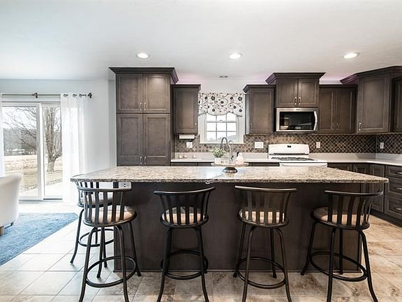 Just down the hallway from the front door, you get a glimpse of this great kitchen upon entering the home.