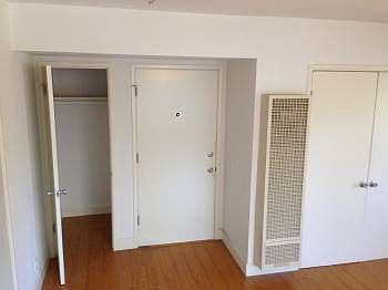 4th image of 817 S Serrano Ave APT 3