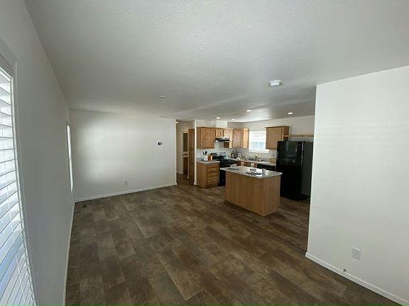 2nd image of 3642 Boulder Hwy #40