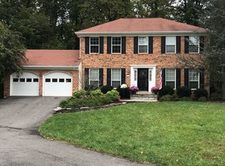 6916 Spanker Dr, Burke, VA 22015