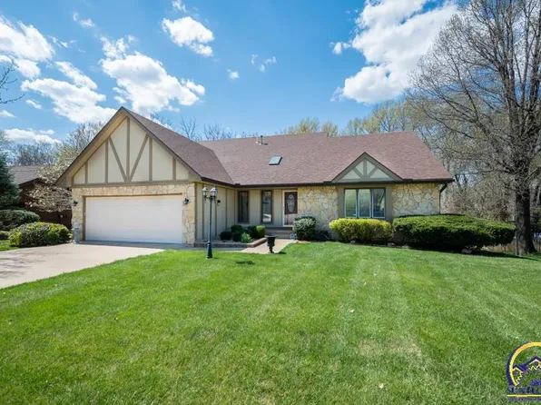 3637 SW Stonybrook Dr, Topeka, KS 66614