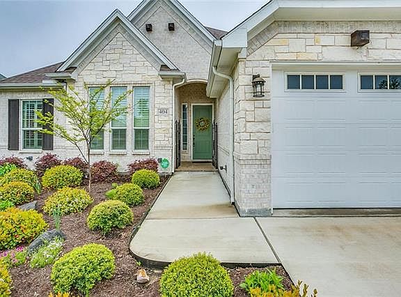 4th image of 404 Coral Vine Ln