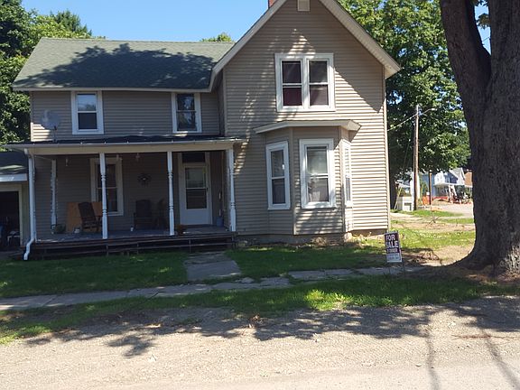 5th image of 23 Cottage St