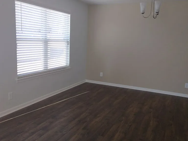 220 Greene Ln — Photo 26