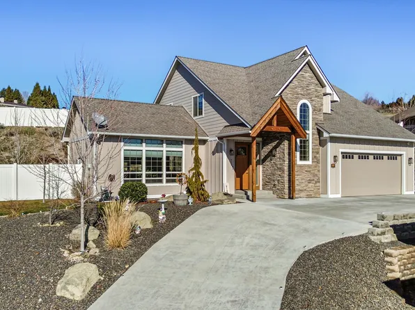 715 N 74th Ave, Yakima, WA 98908