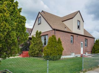 22345 105th Ave, Queens Village, NY 11429