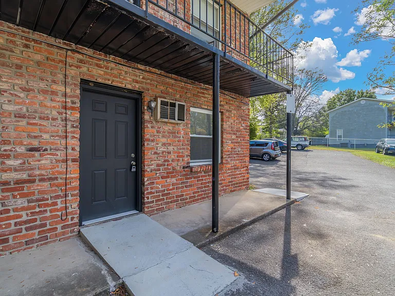 3014 Rennoc Rd #H — Photo 15