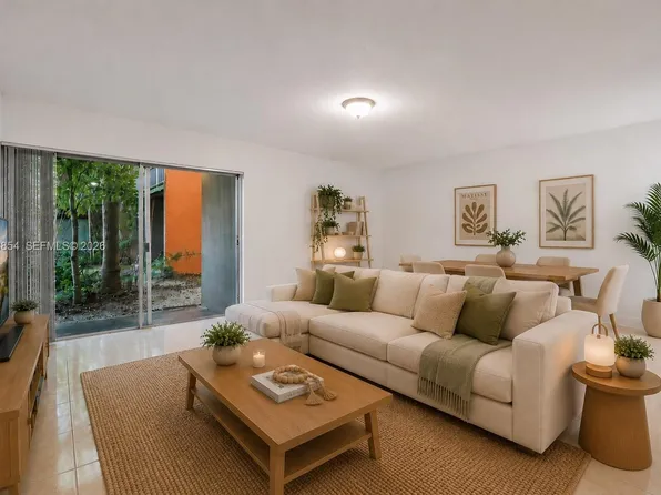 9483 SW 76th St APT N1, Miami, FL 33173