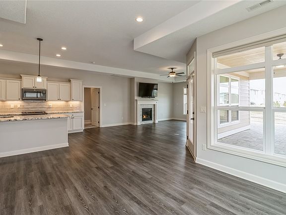 4th image of 2810 NW 39th Ln