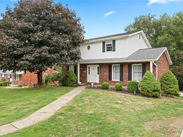 430 Hillview Dr, New Kensington, PA 15068