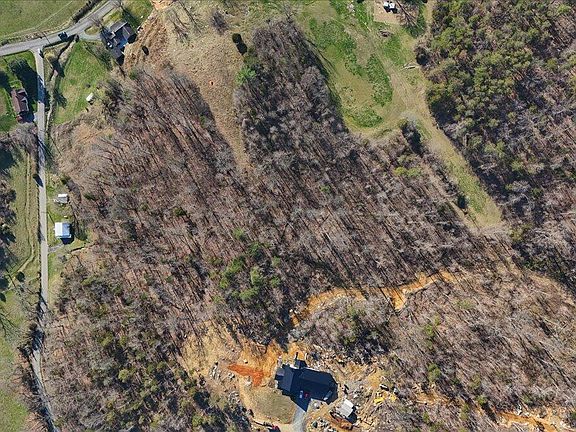 4th image of Coal Chute Rd