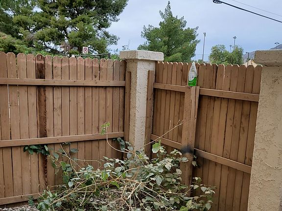 5th image of 1204 E Townley Ave
