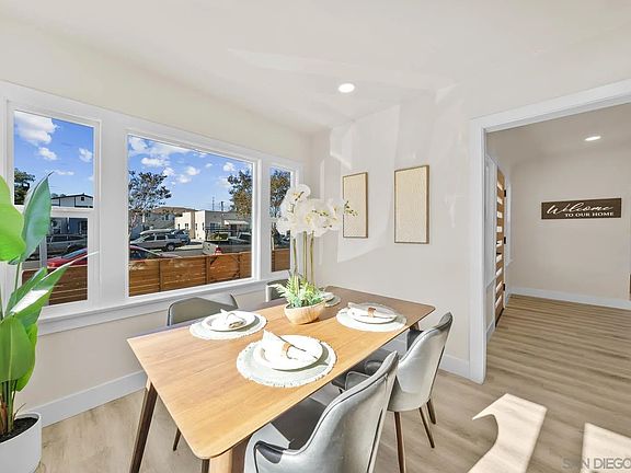 5th image of 3639-41 Bancroft St