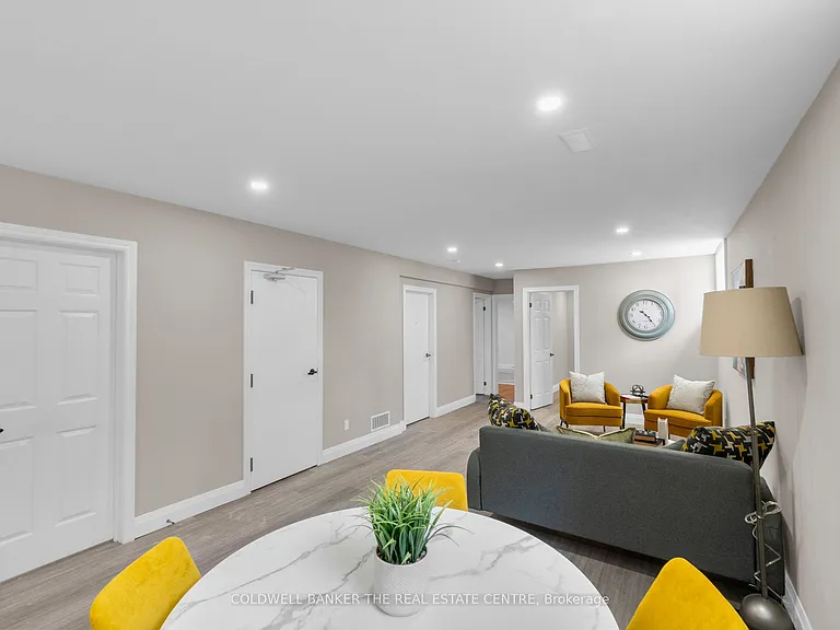 21 Little Lake Dr #1 — Photo 3