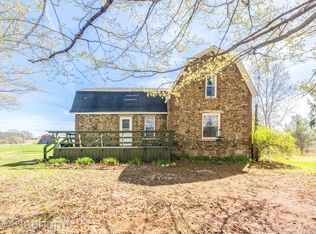 6674 Welch Rd, Yale, MI 48097