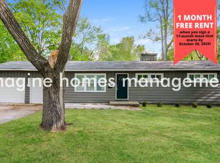 6130 W 76th St, Prairie Village, KS 66208
