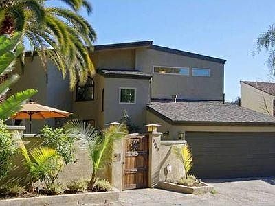 2nd image of 3060 Franklin Canyon Dr