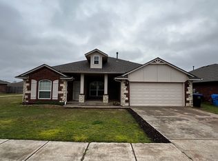 2352 Melody Dr, Edmond, OK 73012