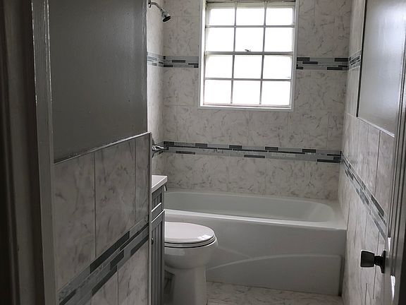 2nd image of 109 Hillbrook Dr