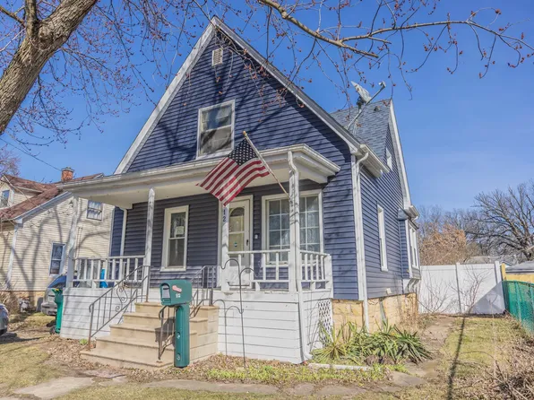 512 Krakar Ave, Joliet, IL 60432