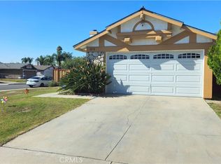 1878 Neptune Dr, Perris, CA 92571