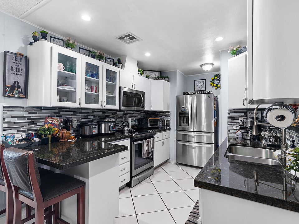 1st image of 3424 W 14th Avenue