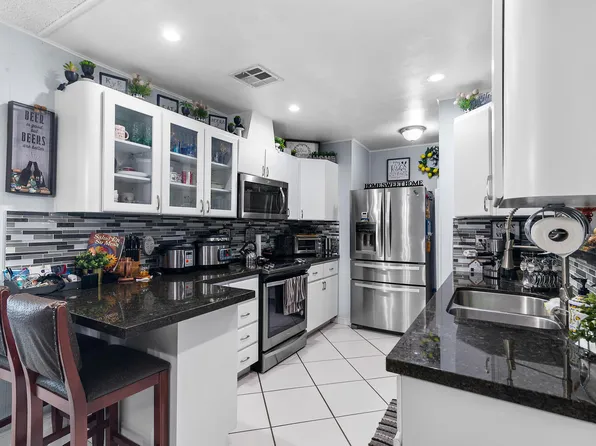 3424 W 14th Avenue, Hialeah, FL 33012