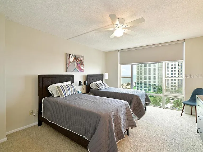 2425 Gulf Of Mexico Dr #7F — Photo 29
