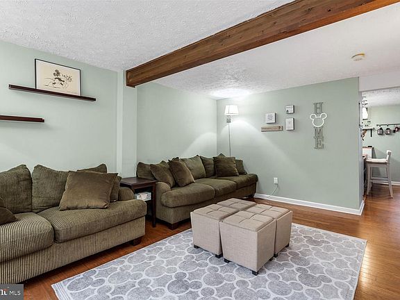 4th image of 8288 Berryfield Dr