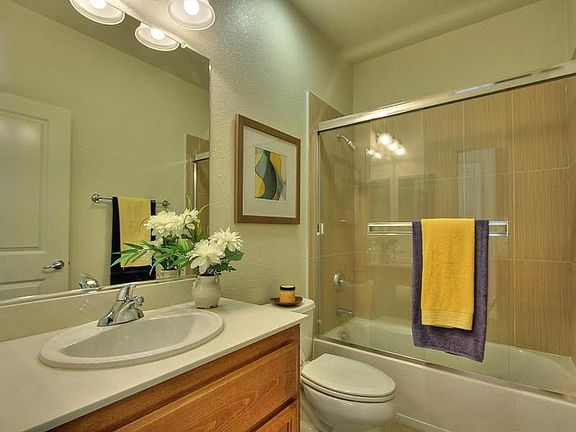 4th image of 1520 Avina Cir Unit 8