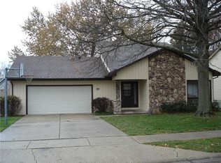 1051 Buckeye Ln, Decatur, IL 62521