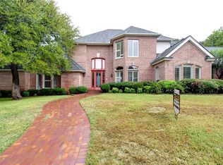 5005 Deerwood Park Dr, Arlington, TX 76017