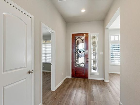 5th image of 12526 Montclair Landing Ct