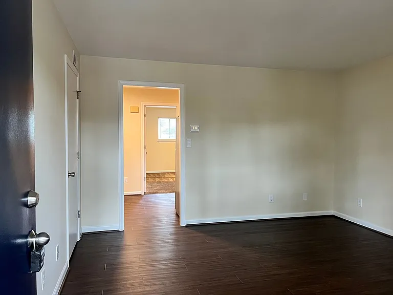 Stone Ridge Apartments- Convenient Location — Photo 23