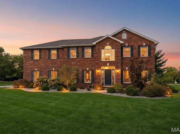 334 Spring Lake Rd, Millstadt, IL 62260