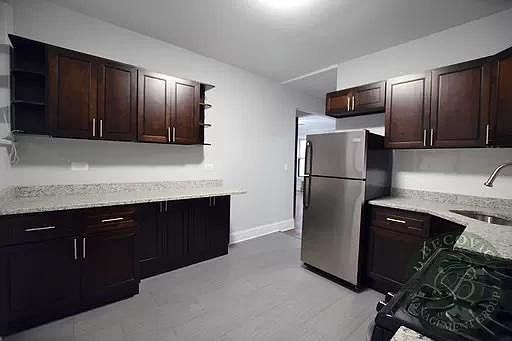 5th image of 6107 N Winthrop Ave