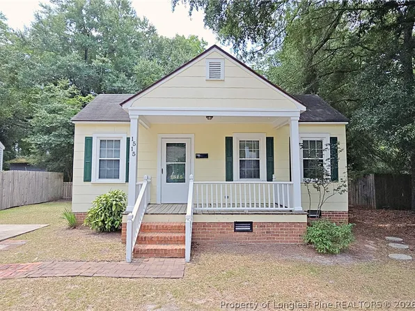 1515 Ashford Ave, Fayetteville, NC 28305