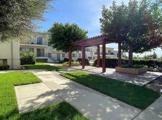 2851 Montrose Ave, La Crescenta, CA 91214