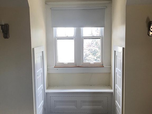 Lovely window seat with side storage