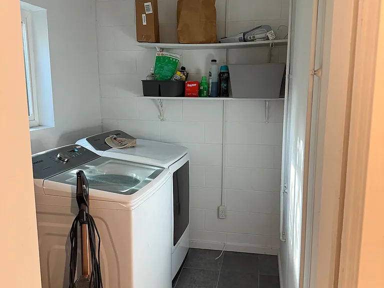 1004 Camphor Ln — Photo 26
