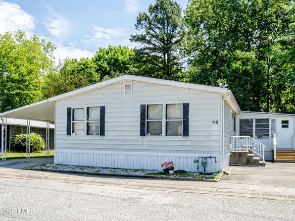 118 Douglas Drive, Jackson, NJ 08527