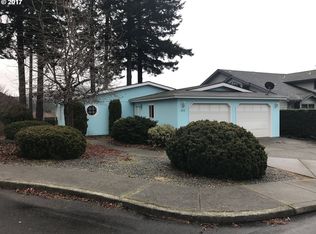 850 Cameo Ct, Brookings, OR