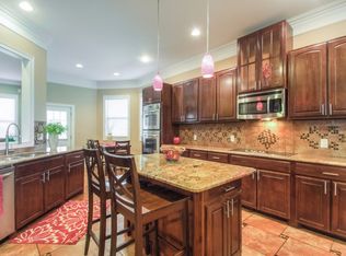 540 Peach Valley Rd, Gallatin, TN 37066