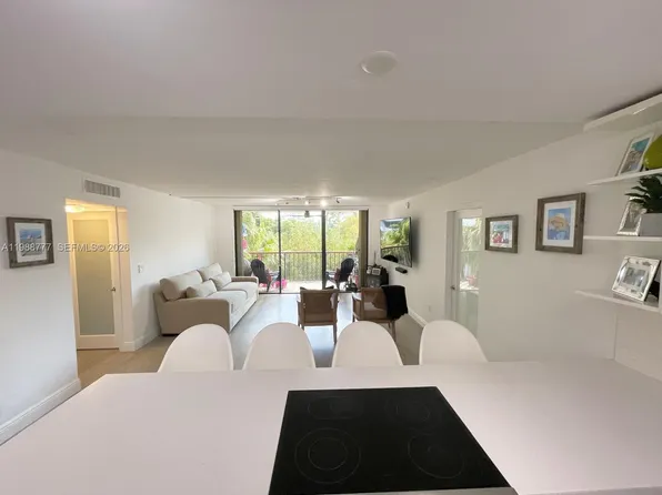 101 Ocean Lane Dr, Key Biscayne, FL