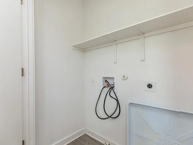 433 Ll — Photo 19