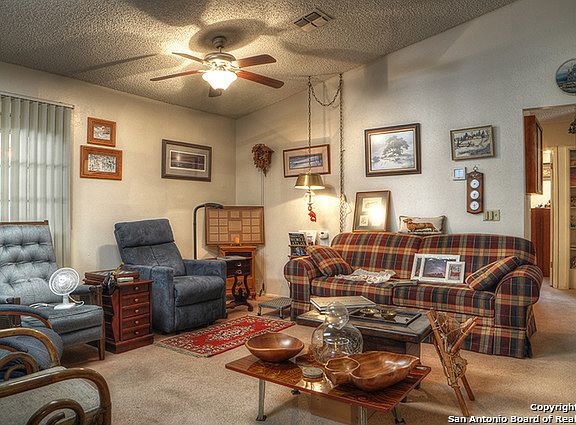 4th image of 12806 Varrientos St